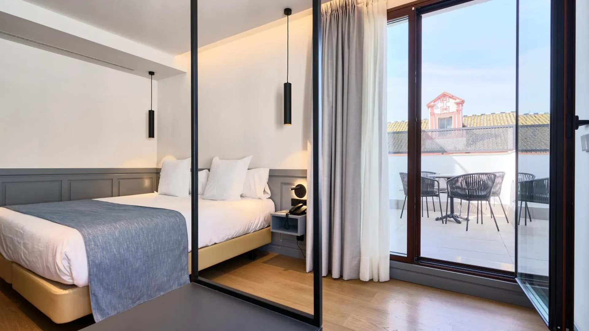 Hotel Murillo Reinoso Sevilla 2*,