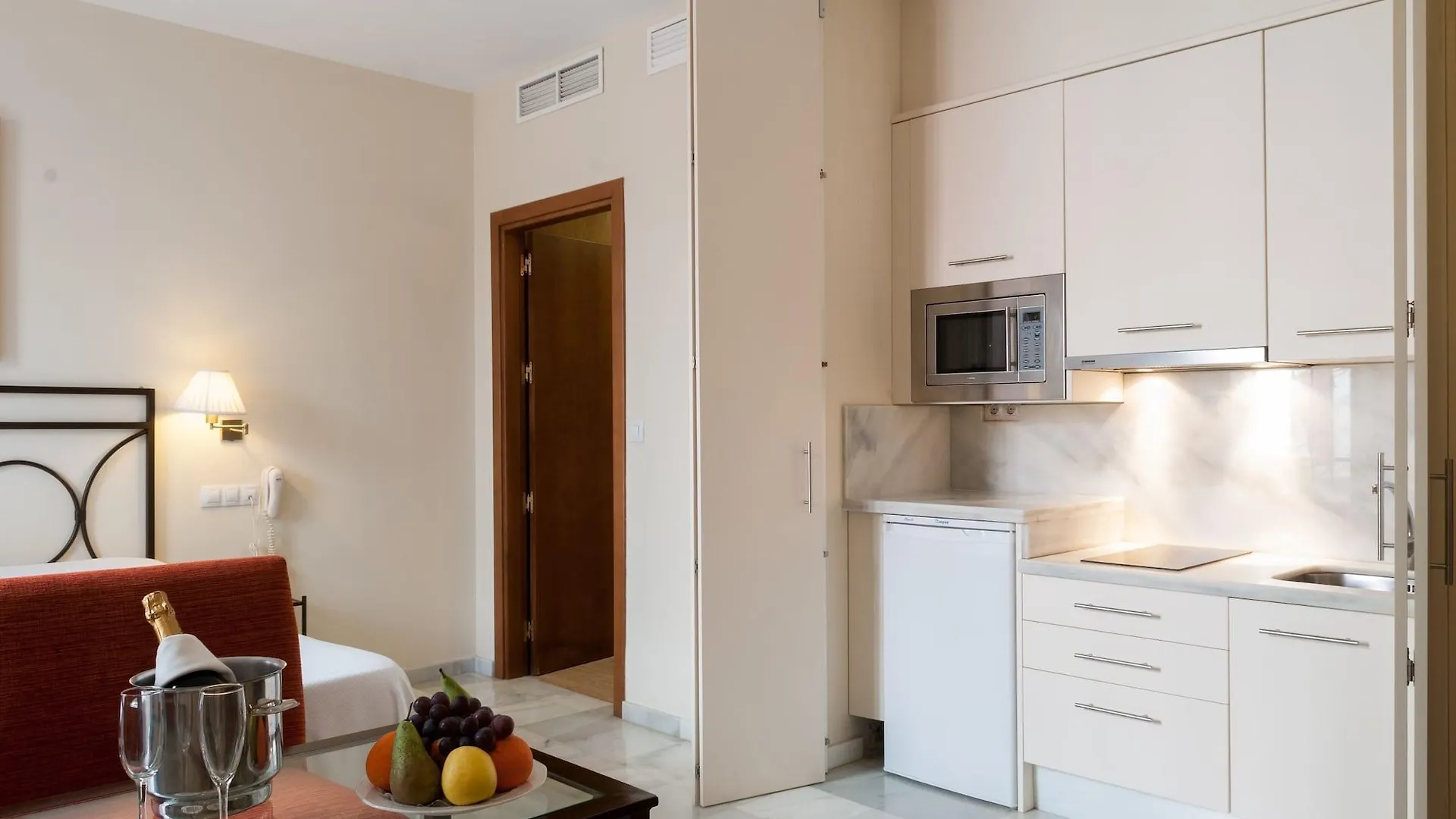 Apartamentos Murillo Sevilla Hotel