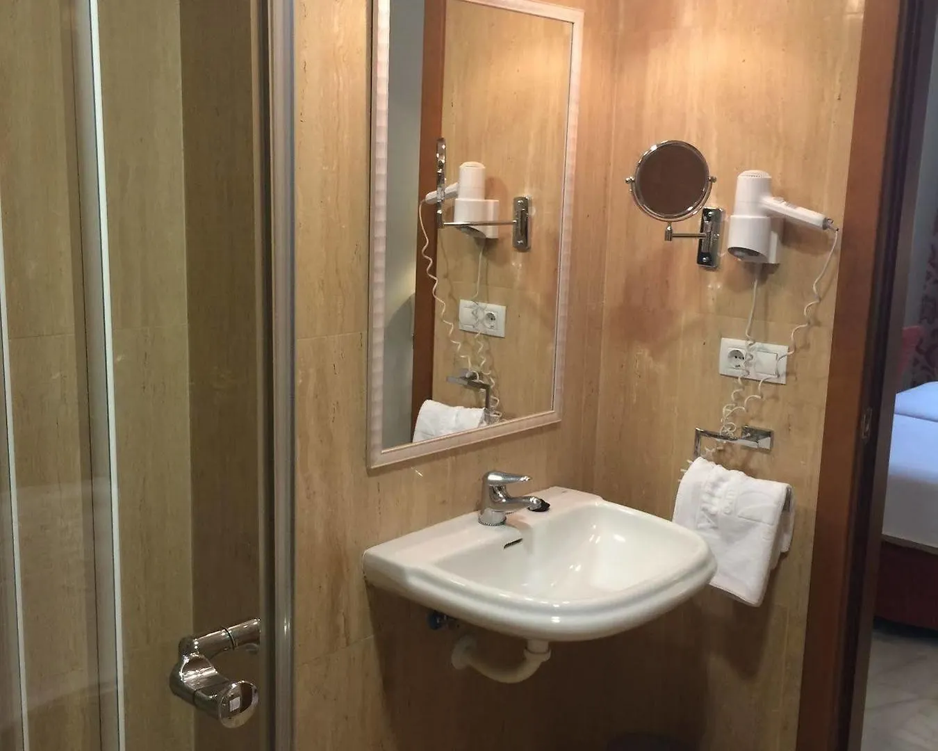 Apartamentos Murillo Sevilla Hotel